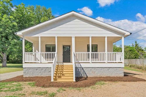 20 Spring St, Rocky Mount, VA, 24151-1344 | Card Image