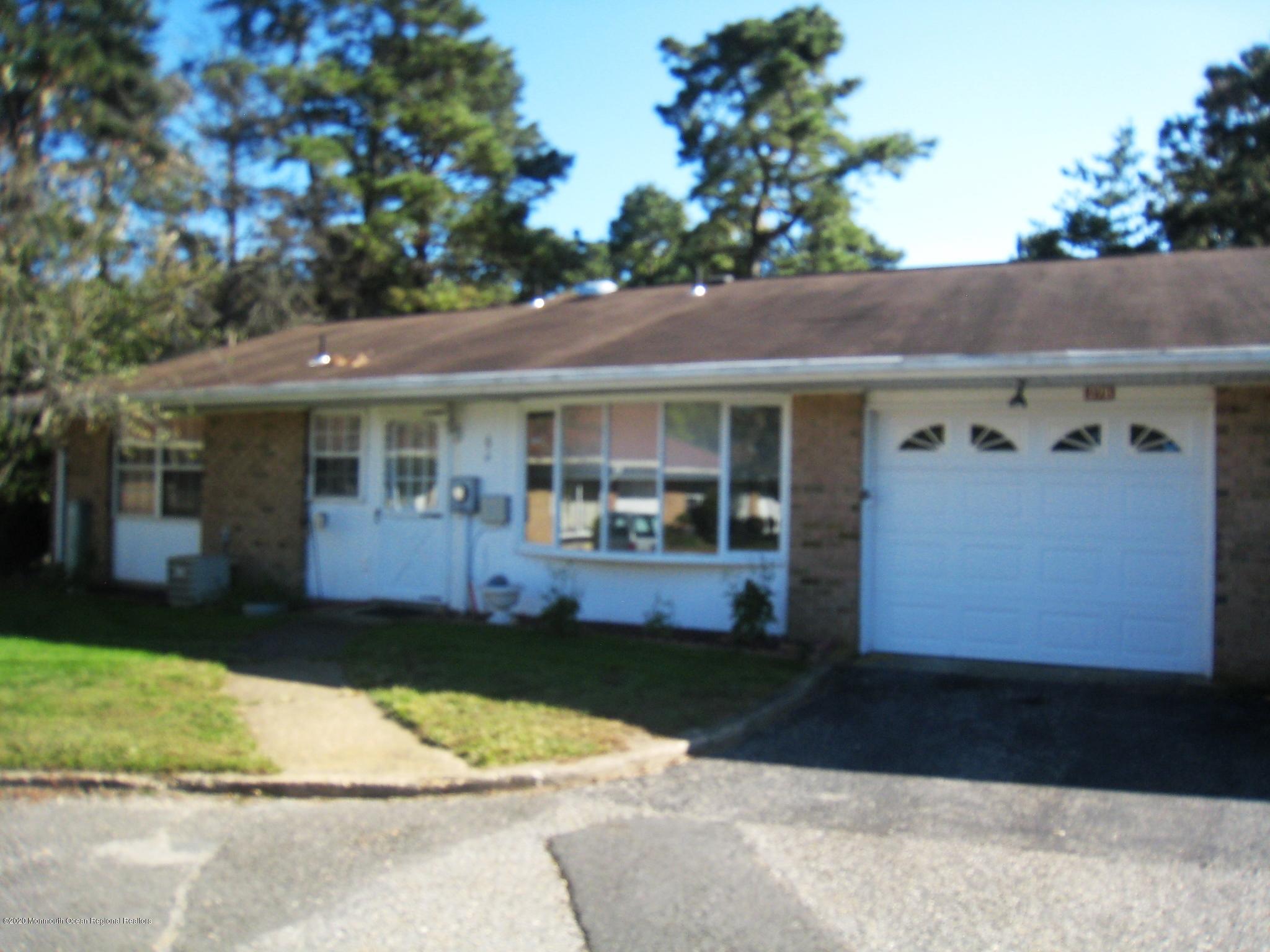 27b Gramercy Lane, Sold in Manchester Zoocasa