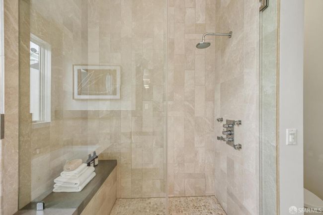 70 Douglass St, House other with 3 bedrooms, 3 bathrooms and 1 parking in San Francisco CA | Image 23