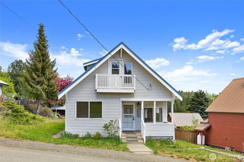 511 S 2nd St, Roslyn, WA, 98941-5815 | Card Image