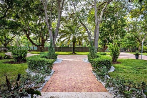 7405 Sw 79th Ct, Miami, FL, 33143-3918 | Card Image