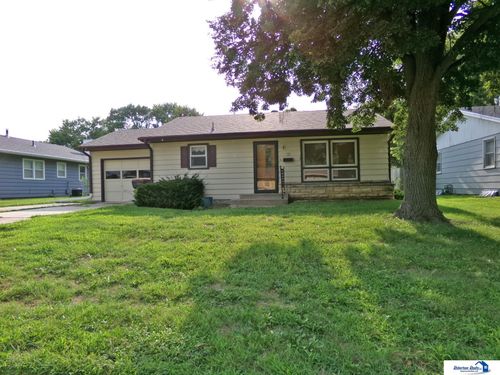 321 S 22nd St, Beatrice, NE, 68310-4232 | Card Image
