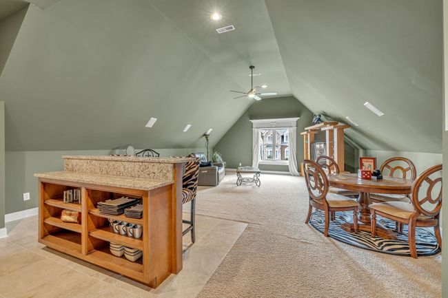 Fun, fun, and more fun; this is the place! Enjoy the Vast Remarkable Bonus Room! | Image 38
