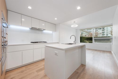 404-6900 Pearson Way, Richmond, BC, V7C0C9 | Card Image