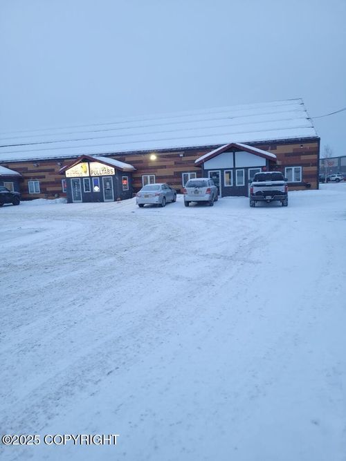 910 Old Steese Hwy, Fairbanks, AK, 99701-3168 | Card Image