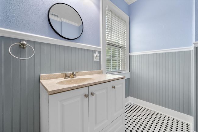 1301 W 2 Nd Ave, House other with 5 bedrooms, 2 bathrooms and null parking in Corsicana TX | Image 19