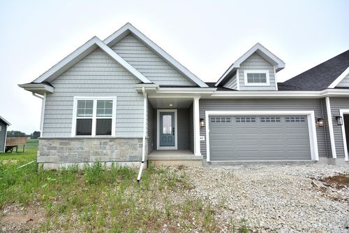 1037 Elderberry Rd, Oconomowoc, WI, 53066-1444 | Card Image