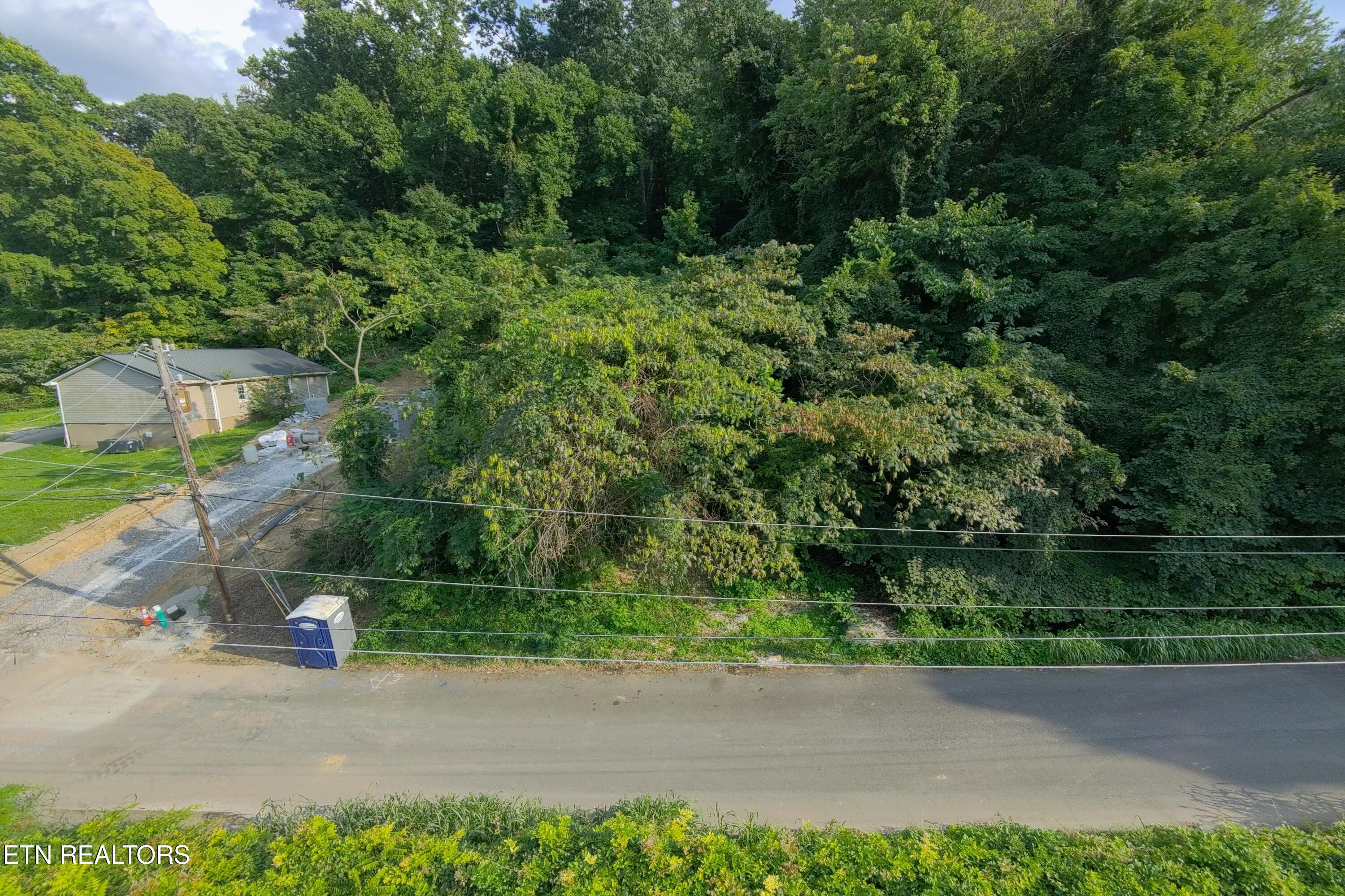 Land in Knoxville 5