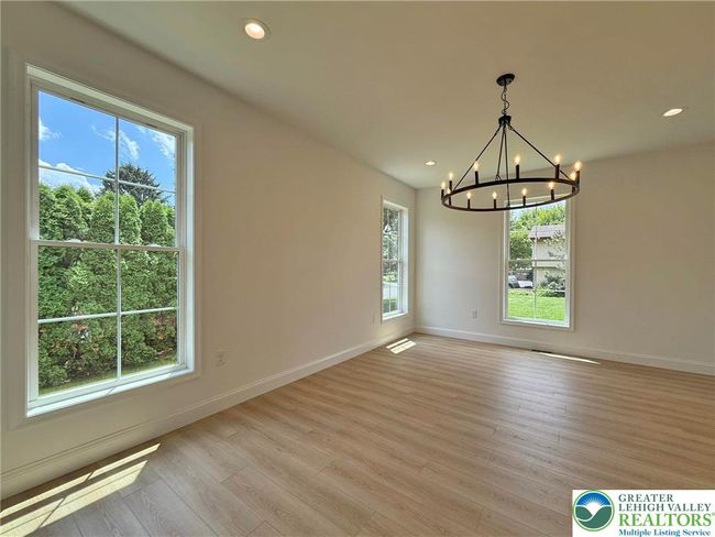 9858 Old 22, House other with 4 bedrooms, 4 bathrooms and null parking in Breinigsville PA | Image 24