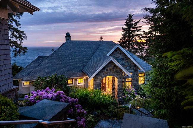 1050 Roxview Crt, House other with 4 bedrooms, 6 bathrooms and 3 parking in Sooke BC | Image 82