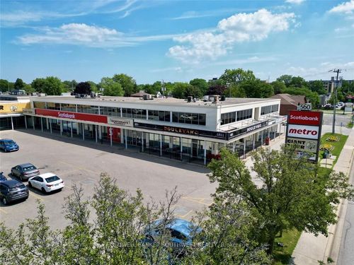 560 Exmouth St, Sarnia, ON, N7T5P5 | Card Image