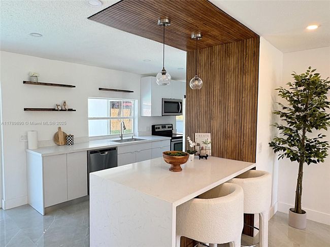 8911 Nw 7 Th Ct, House other with 3 bedrooms, 2 bathrooms and null parking in Pembroke Pines FL | Image 10