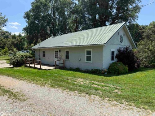 23429 Highway 2, Centerville, IA, 52544-9085 | Card Image
