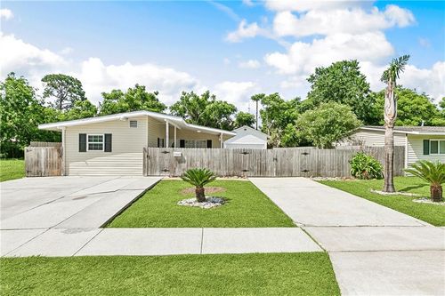 1931 Farmington Pl, Terrytown, LA, 70056-4004 | Card Image