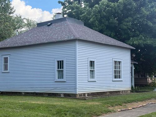 1208 N Jefferson St, Hartford City, IN, 47348-1412 | Card Image