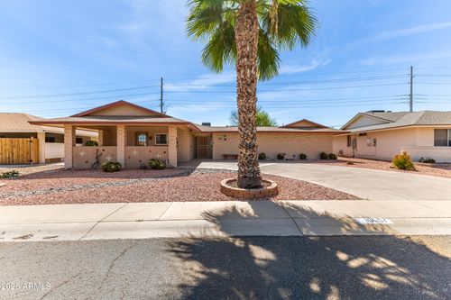 10637 W Caron Dr, Sun City, AZ, 85351-4843 | Card Image