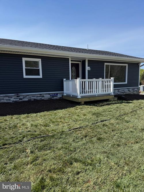 22064 Yellow Bottom Rd, LIGNUM, VA, 22726-2217 | Card Image