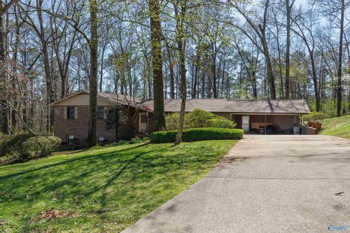135 Bellefonte Dr, Scottsboro, AL, 35769 | Card Image