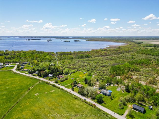 34 Ritchie Rd, House other with 3 bedrooms, 1 bathrooms and 6 parking in Cache Bay ON | Image 38
