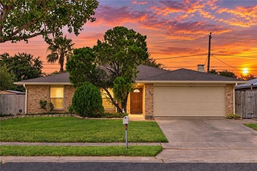 756 Alhambra Dr, Corpus Christi, TX, 78418-4611 | Card Image