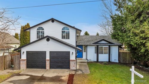 2205 65th Ave Ne, Tacoma, WA, 98422-3613 | Card Image