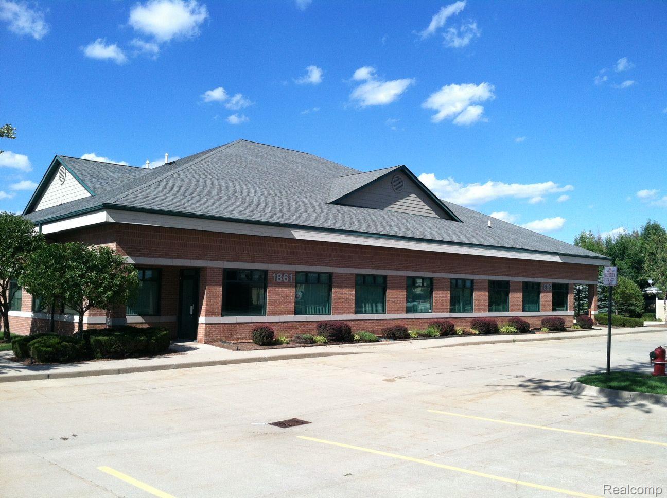 Commercial Lease in Troy