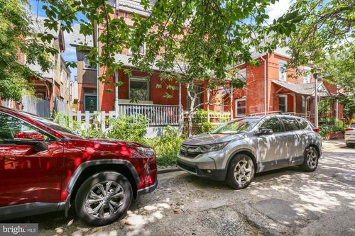 3215 Winter St, PHILADELPHIA, PA, 19104-2720 | Card Image