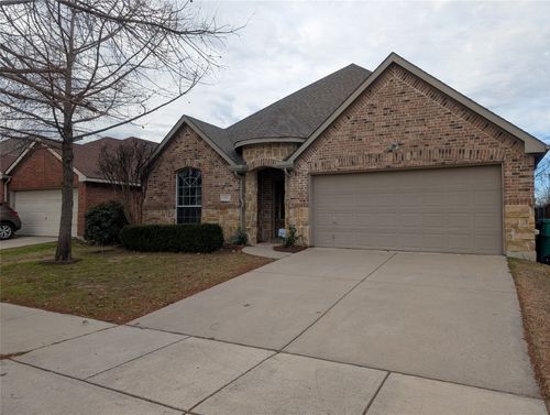 921 Raleigh Path Rd, Denton, TX, 76208-2905 | Card Image