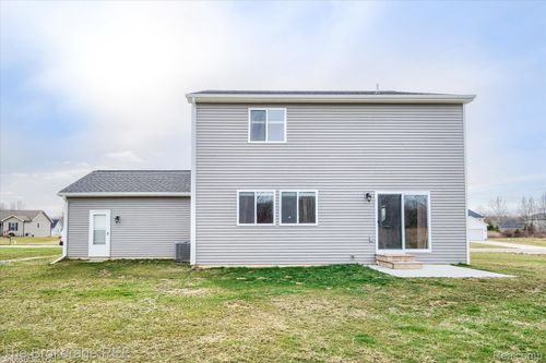 7157 Timberline Dr, Flint, MI, 48507-0521 | Card Image
