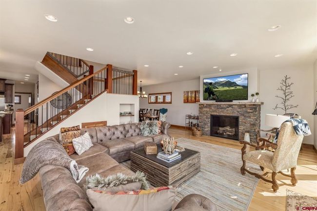 32 Cinnamon Mountain Rd, House other with 6 bedrooms, 6 bathrooms and null parking in Crested Butte CO | Image 5