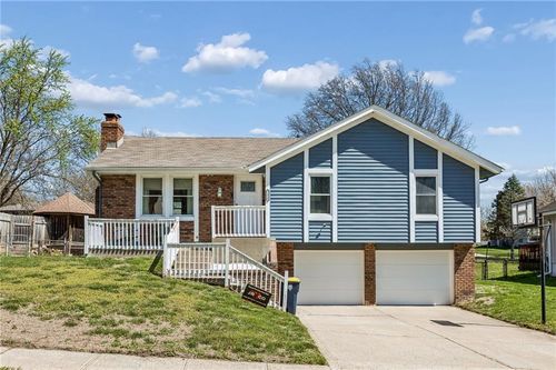 7316 Nw 78th St, Kansas City, MO, 64152-2145 | Card Image