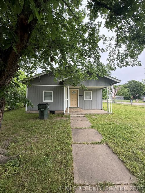 1202 W Division St, Henryetta, OK, 74437-4058 | Card Image