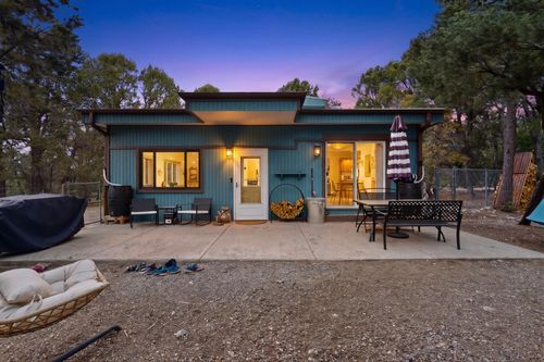 222 Raven Rd, Tijeras, NM, 87059-8016 | Card Image