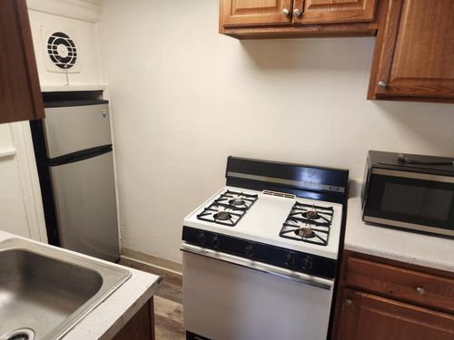 apt-2-37 Jennings Ave, Patchogue, NY, 11772-2571 | Card Image
