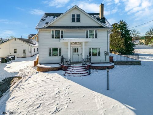 382 E Main St, Somerville, NJ, 08876-3122 | Card Image