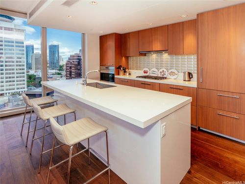 apt-1307-1555 Kapiolani Blvd, Honolulu, HI, 96814-4566 | Card Image