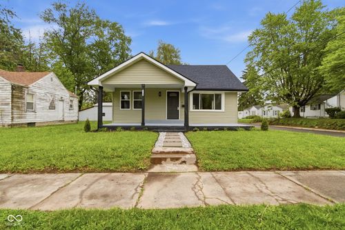 2102 W 9th St, Anderson, IN, 46016-2717 | Card Image