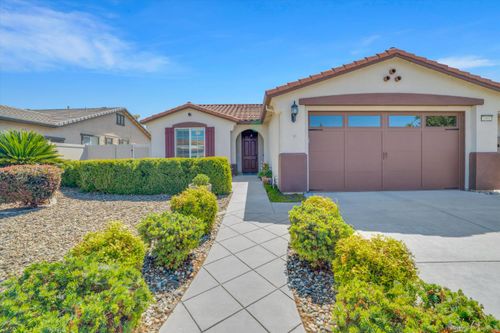 2452 Plumcreek Ln, Manteca, CA, 95336-5207 | Card Image