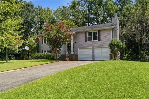 252 Shiloh Hills Dr Nw, Kennesaw, GA, 30144-1424 | Card Image