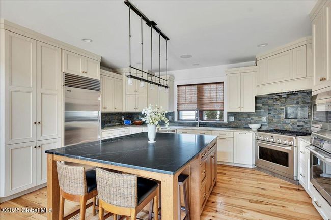 20 Oak Ridge Blvd, House other with 4 bedrooms, 4 bathrooms and 6 parking in Saratoga Springs NY | Image 21