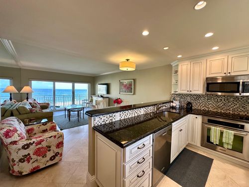 5020-310 S Ocean Blvd, Boca Raton, FL, 33432-6241 | Card Image