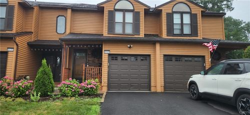 6135 Bethlehem Ln, Cicero, NY, 13039-7837 | Card Image