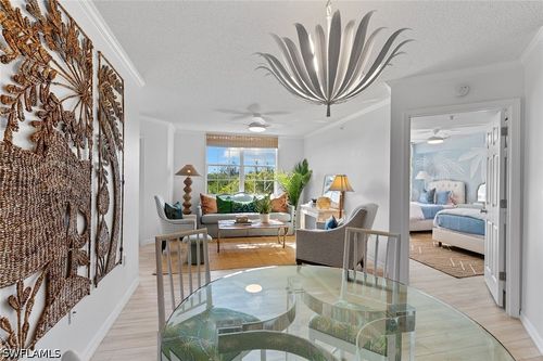 2206-8635 River Homes Ln, BONITA SPRINGS, FL, 34135-4368 | Card Image