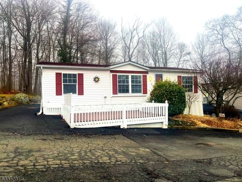 10 San Bar Dr, Lake Hopatcong, NJ, 07849-2054 | Card Image