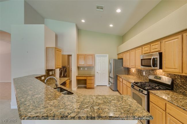 8204 Turbys Treehouse Pl, House other with 4 bedrooms, 3 bathrooms and null parking in Las Vegas NV | Image 22