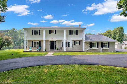 1545 Rulane Dr, Lapeer, MI, 48446-1358 | Card Image