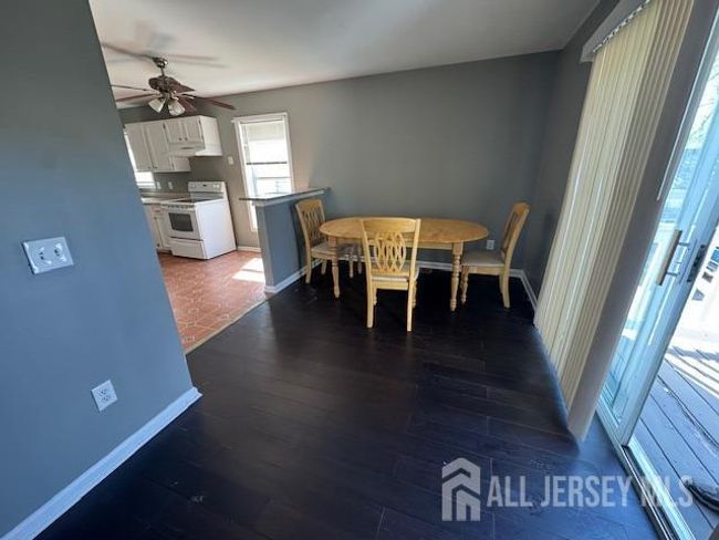 74 W 2 Nd St, Condo with 3 bedrooms, 2 bathrooms and null parking in Bound Brook NJ | Image 9