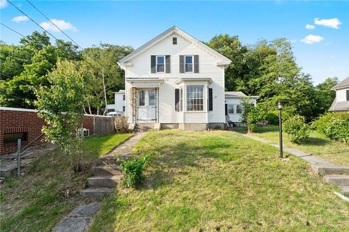 1875 Smith St, North Providence, RI, 02911-1903 | Card Image