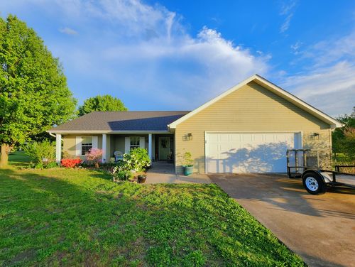 156 Hanover Ln, Murphysboro, IL, 62966-5020 | Card Image