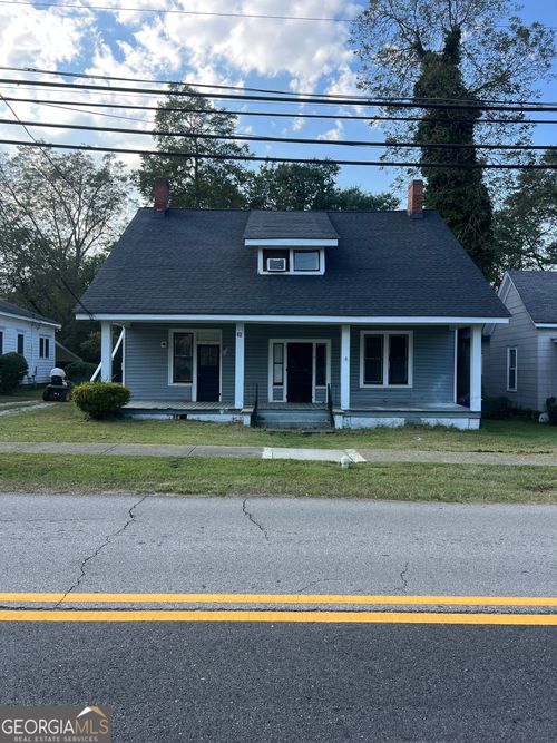 apt-c-92 Woodlawn Ave, winder, GA, 30680-2592 | Card Image